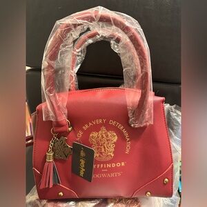 Harry Potter Purse, Wallet, Knit cap and Scarf